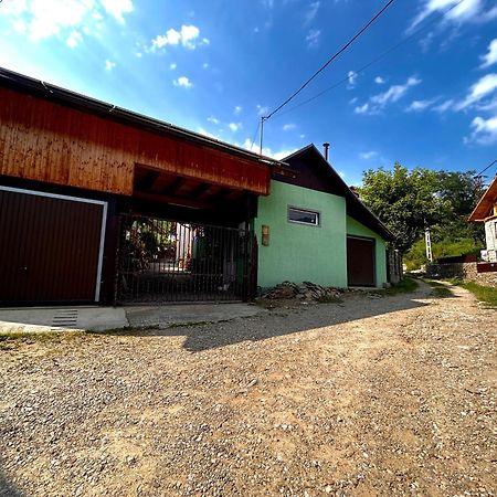 内霍瓦Casa Camelia别墅 外观 照片